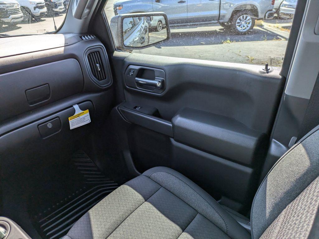 new 2025 Chevrolet Silverado 1500 car, priced at $42,385