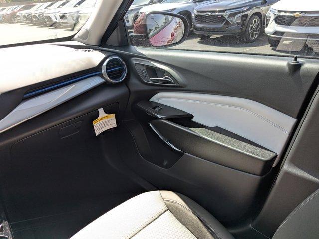 new 2025 Chevrolet Trax car, priced at $24,485