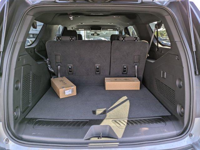 used 2022 Chevrolet Suburban car