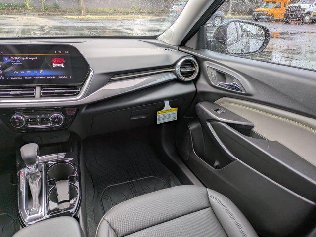 new 2025 Chevrolet Trax car, priced at $26,560