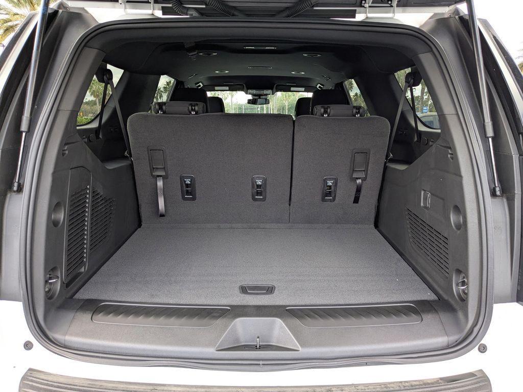 new 2025 Chevrolet Suburban car, priced at $58,995