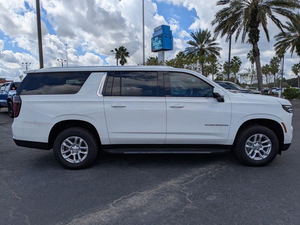 new 2025 Chevrolet Suburban car, priced at $58,995
