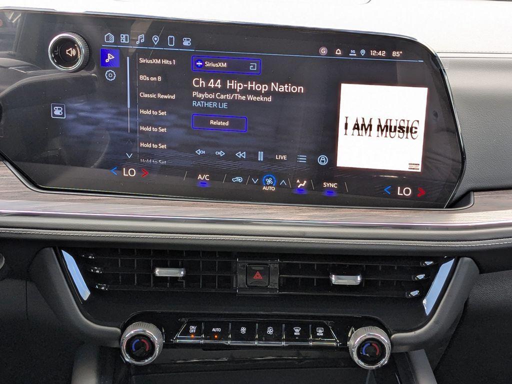 new 2025 Chevrolet Suburban car, priced at $58,995