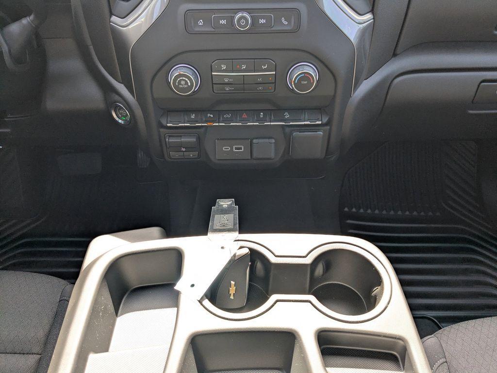 new 2025 Chevrolet Silverado 2500 car, priced at $52,035