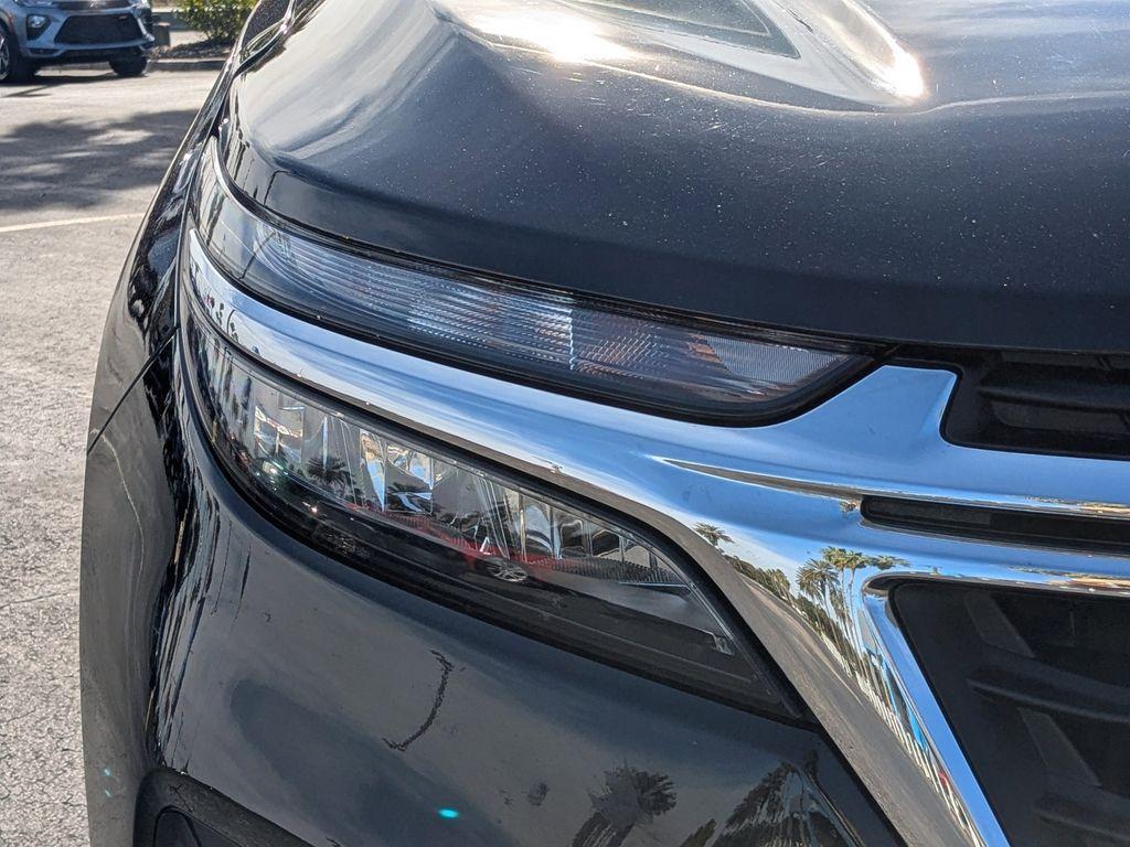 used 2023 Chevrolet Equinox car, priced at $21,088