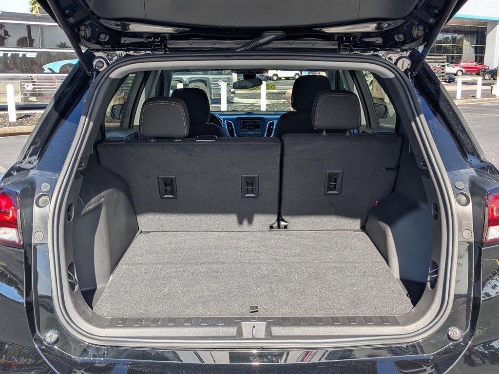 used 2023 Chevrolet Equinox car, priced at $21,088