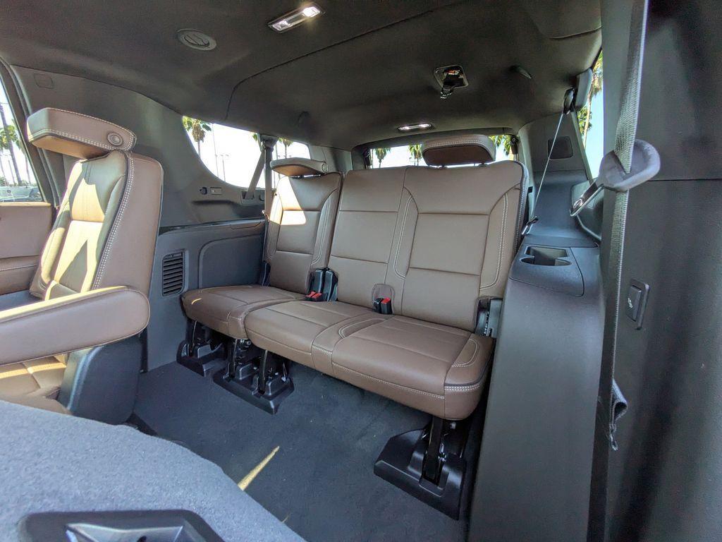 new 2025 Chevrolet Suburban car, priced at $78,795