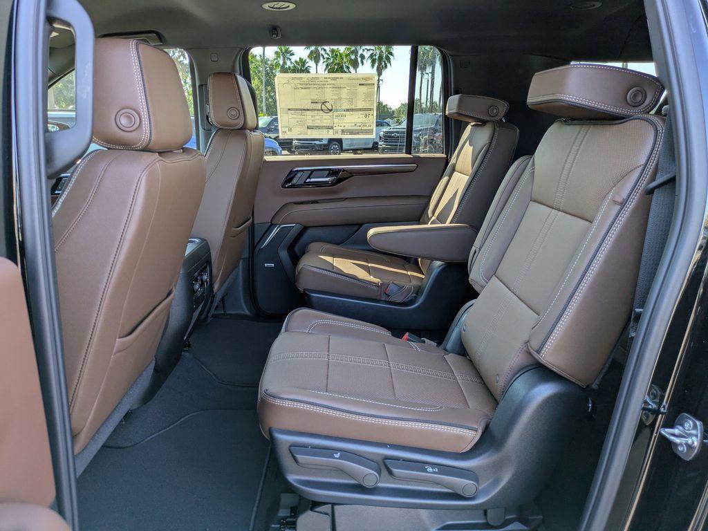 new 2025 Chevrolet Suburban car, priced at $78,795