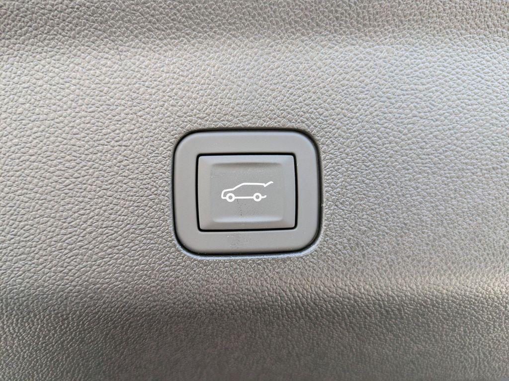 new 2025 Chevrolet Suburban car, priced at $78,795