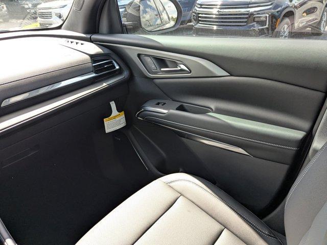 new 2025 Chevrolet Traverse car, priced at $45,130