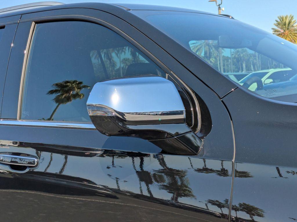 new 2025 Chevrolet Suburban car, priced at $74,195