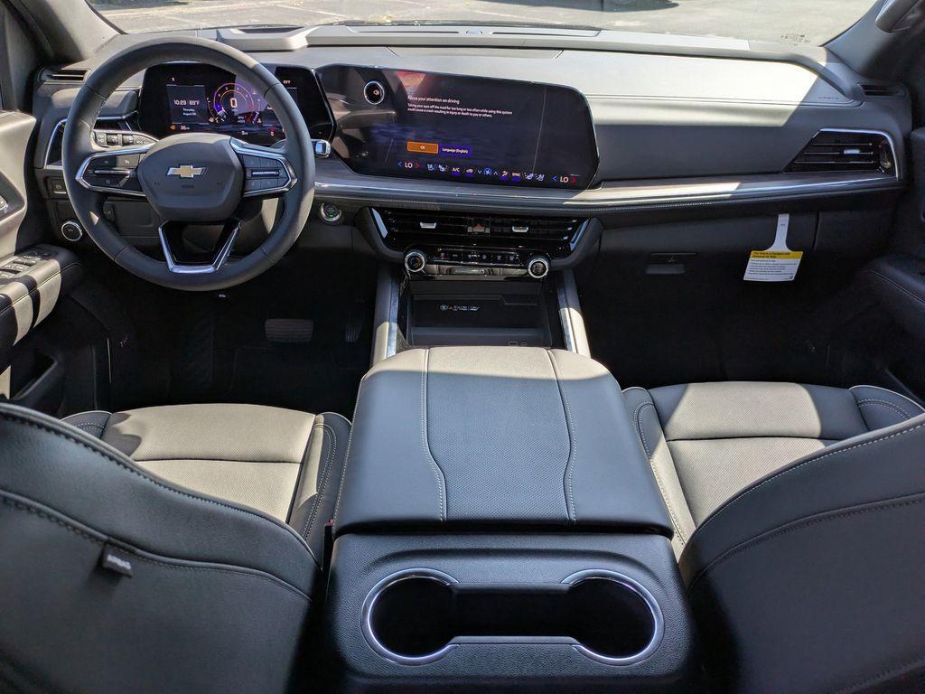 new 2025 Chevrolet Suburban car, priced at $74,195