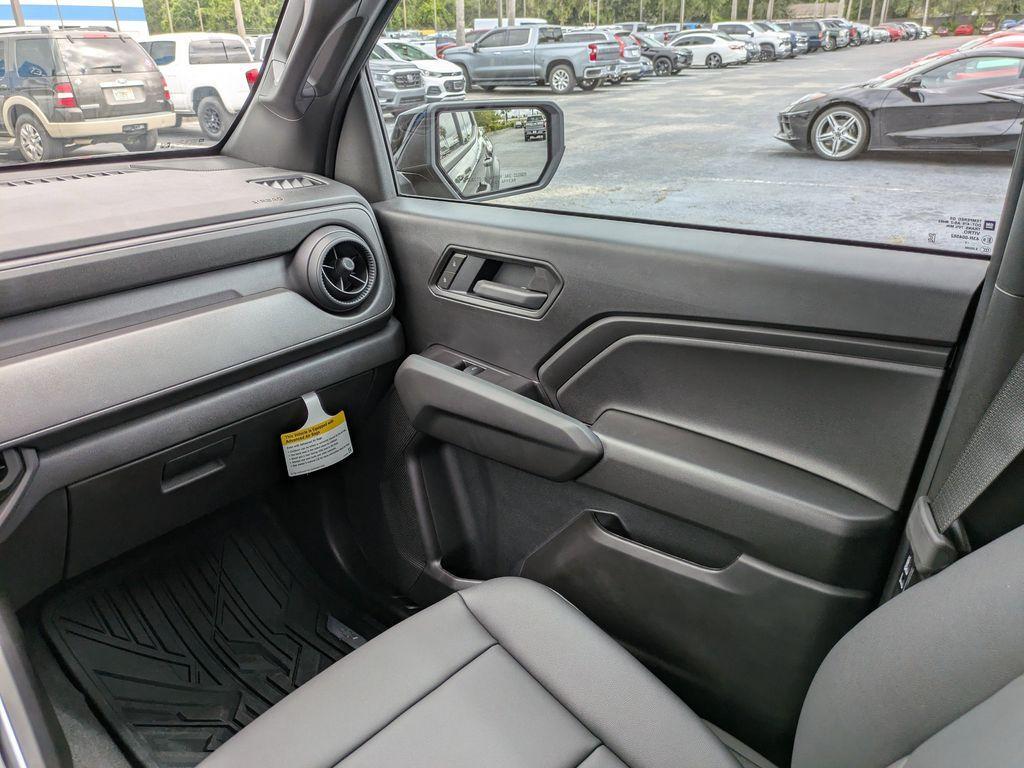 new 2026 Chevrolet Colorado car, priced at $43,410