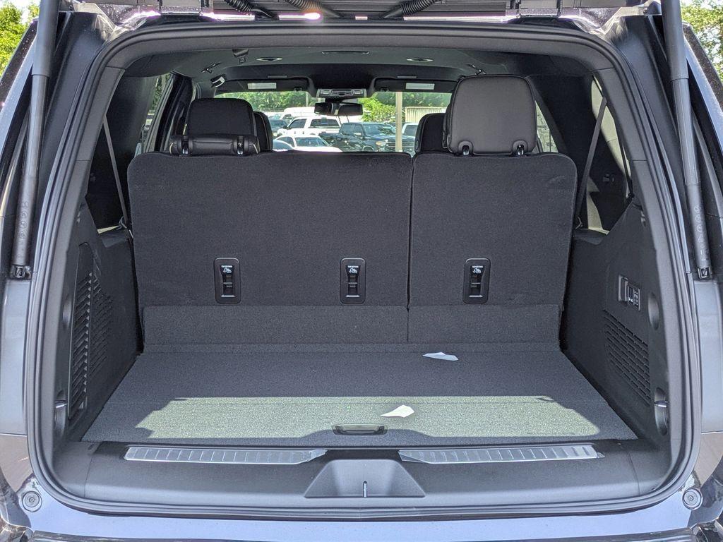 new 2025 Chevrolet Suburban car, priced at $76,845