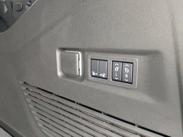 new 2025 Chevrolet Suburban car, priced at $85,105