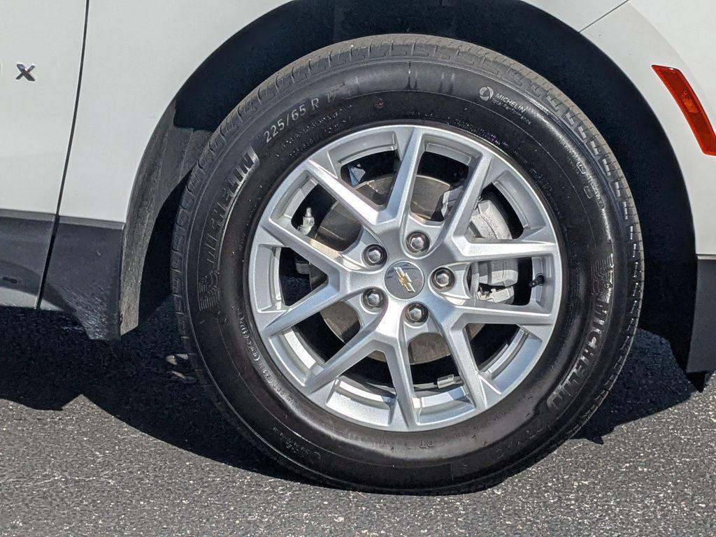 used 2023 Chevrolet Equinox car, priced at $21,988