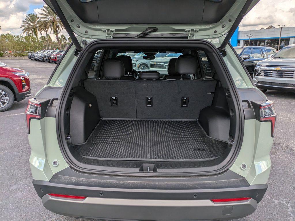 new 2026 Chevrolet Equinox car, priced at $29,310