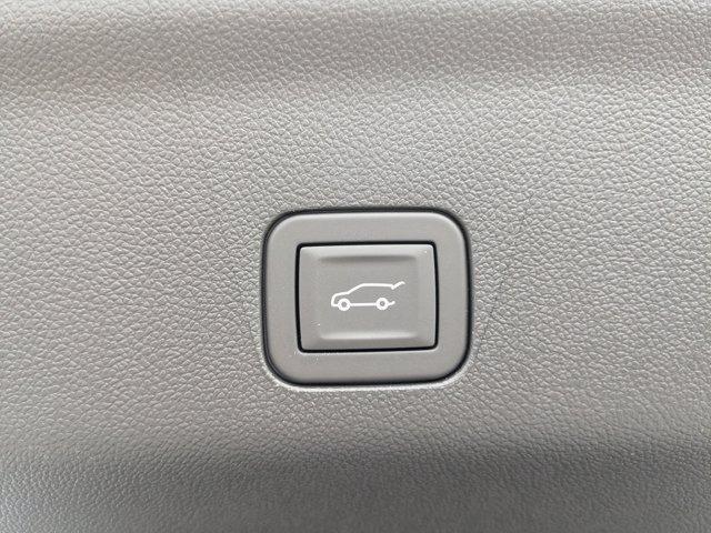 new 2025 Chevrolet Suburban car, priced at $80,040