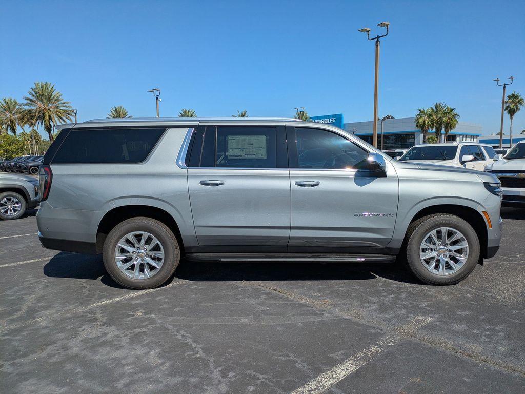 new 2025 Chevrolet Suburban car, priced at $75,195