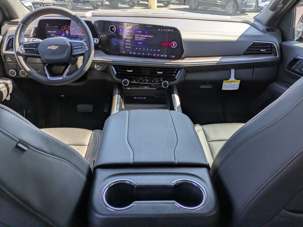 new 2025 Chevrolet Suburban car, priced at $73,695