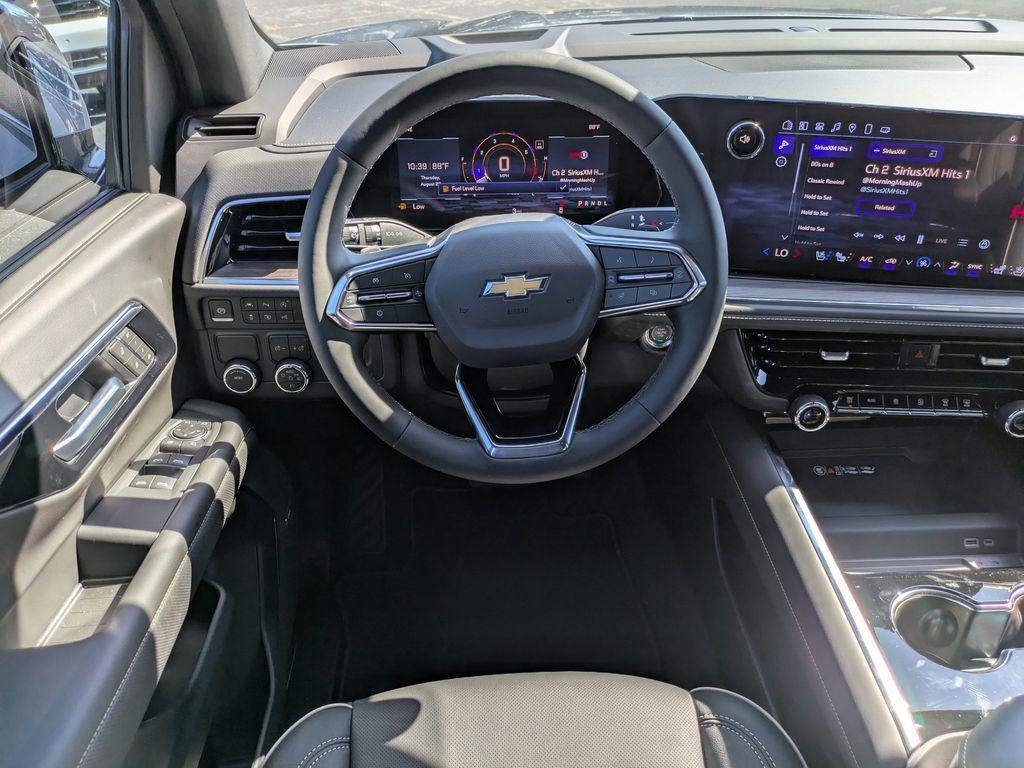 new 2025 Chevrolet Suburban car, priced at $75,195