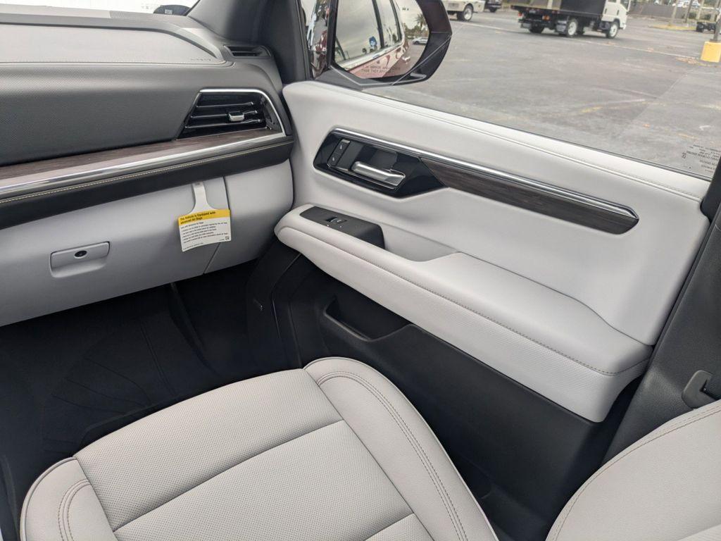 new 2025 Chevrolet Tahoe car, priced at $71,610
