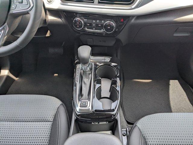 new 2025 Chevrolet Trax car, priced at $24,985