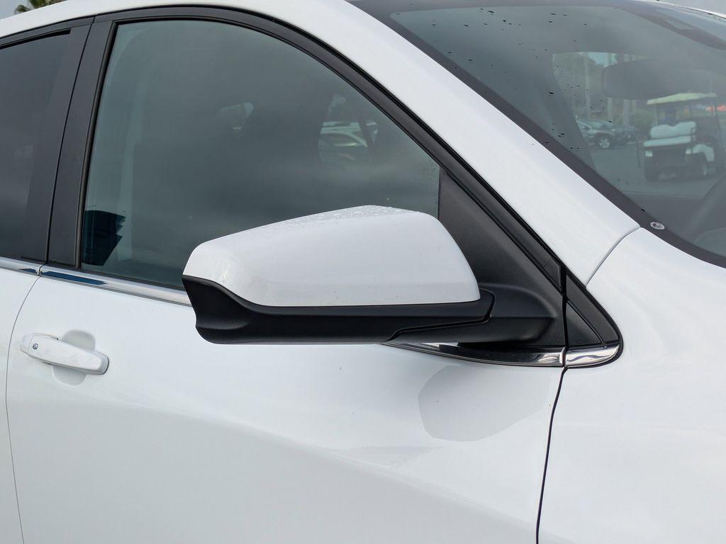 used 2024 Chevrolet Equinox car, priced at $18,998