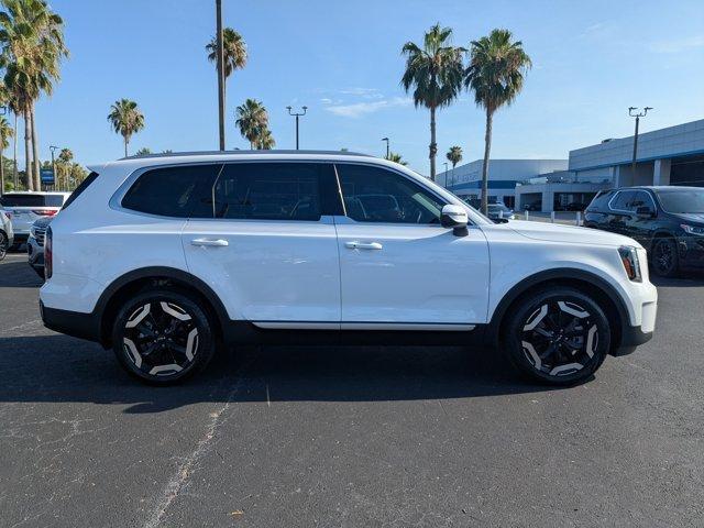 used 2024 Kia Telluride car, priced at $36,998