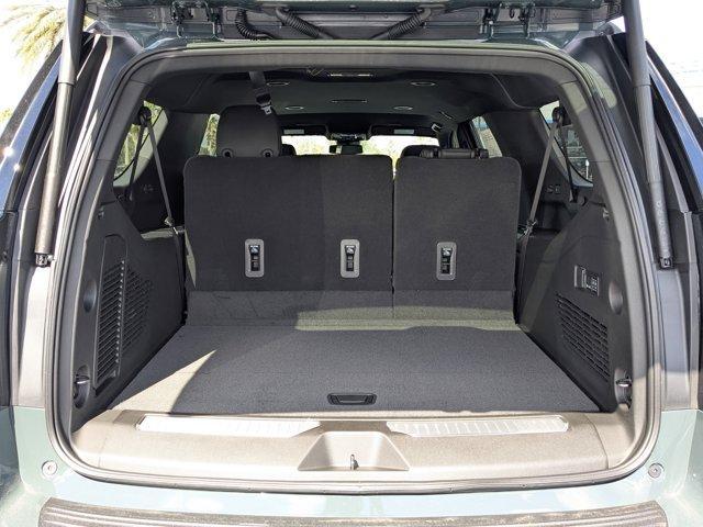 new 2026 Chevrolet Suburban car, priced at $74,020