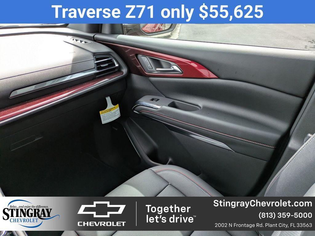 new 2026 Chevrolet Traverse car, priced at $55,625