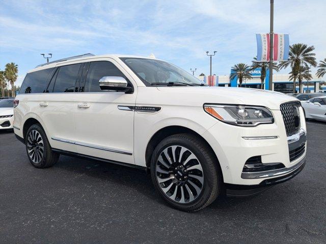 used 2023 Lincoln Navigator car, priced at $74,998