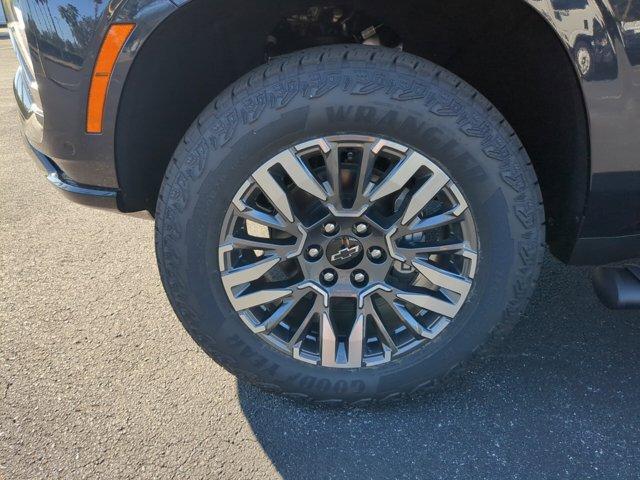 new 2025 Chevrolet Suburban car, priced at $74,950