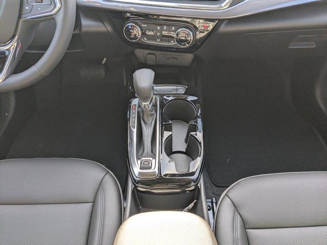 new 2025 Chevrolet Trax car, priced at $27,085