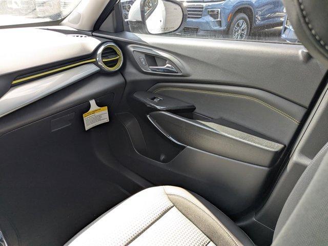 new 2025 Chevrolet Trax car, priced at $24,760