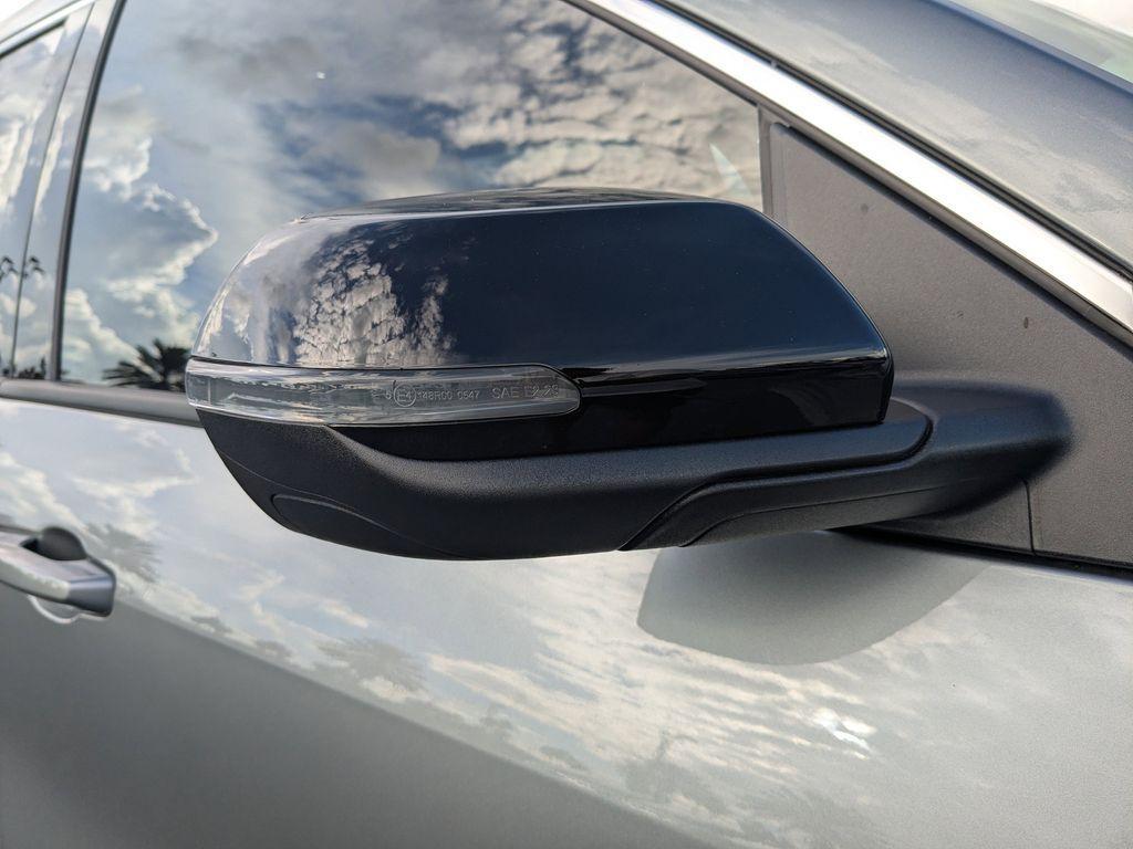 new 2026 Chevrolet Traverse car, priced at $47,690