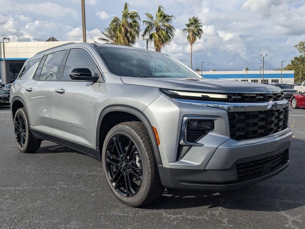 new 2026 Chevrolet Traverse car, priced at $47,690