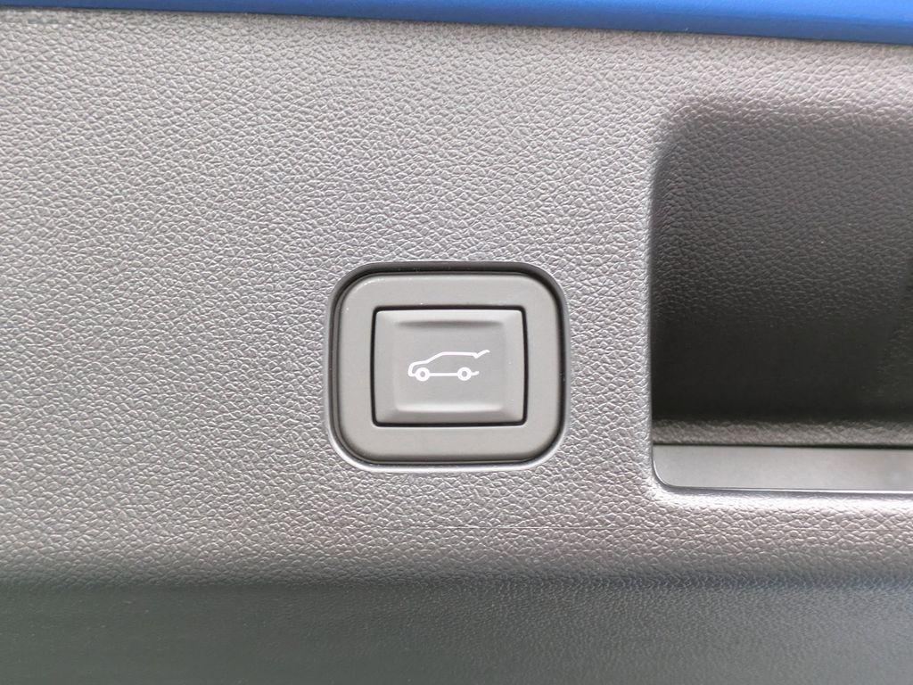 new 2025 Chevrolet Equinox EV car, priced at $38,255