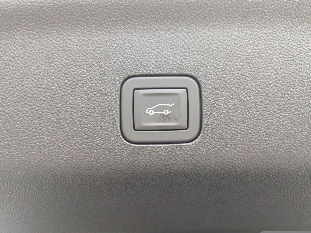 new 2025 Chevrolet Suburban car, priced at $80,040