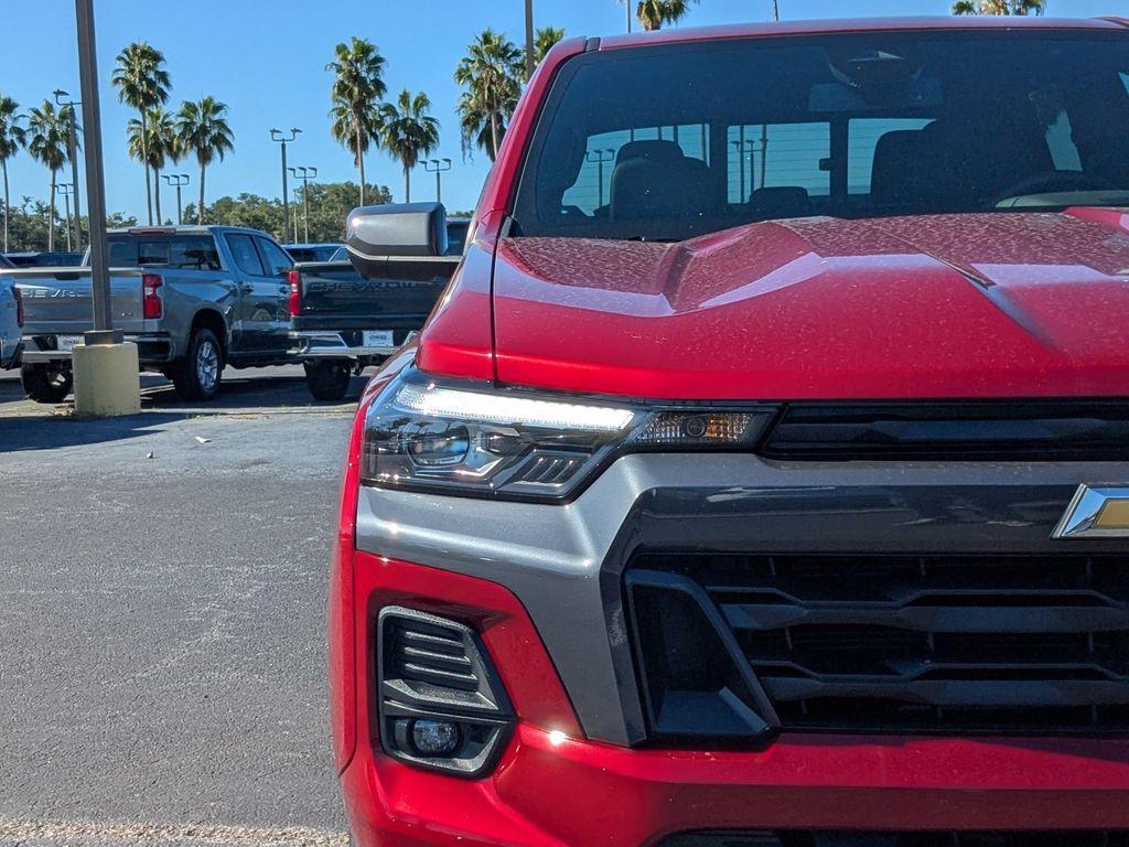 new 2025 Chevrolet Colorado car, priced at $40,130