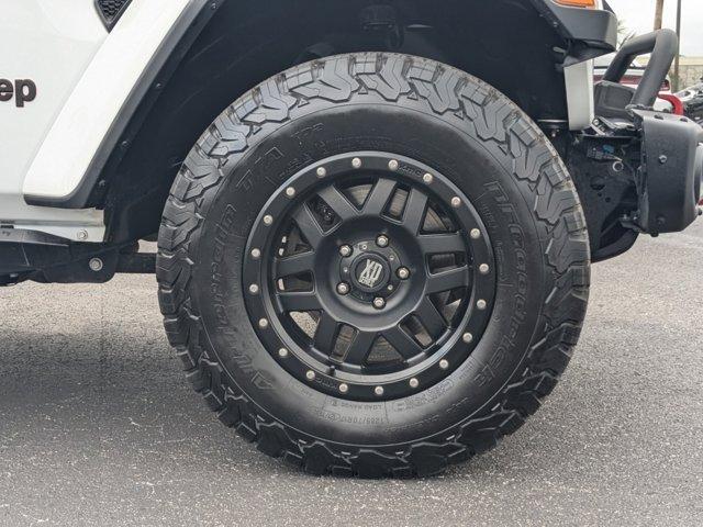 used 2018 Jeep Wrangler Unlimited car, priced at $32,978