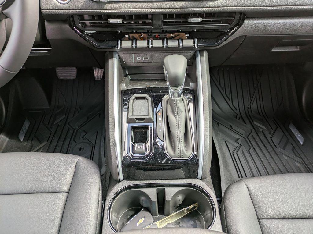 new 2026 Chevrolet Colorado car, priced at $43,740
