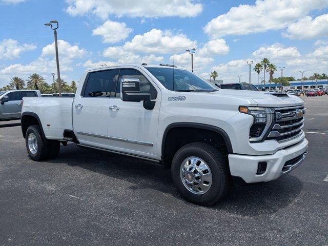 new 2025 Chevrolet Silverado 3500 car, priced at $91,380