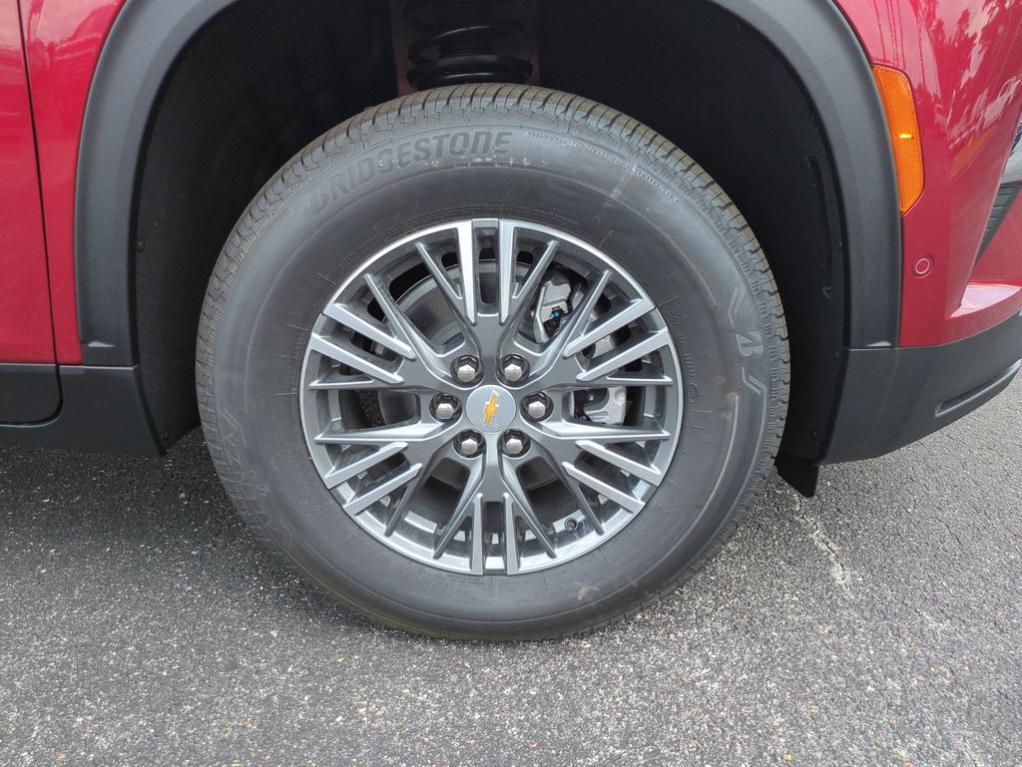 new 2025 Chevrolet Traverse car, priced at $45,490