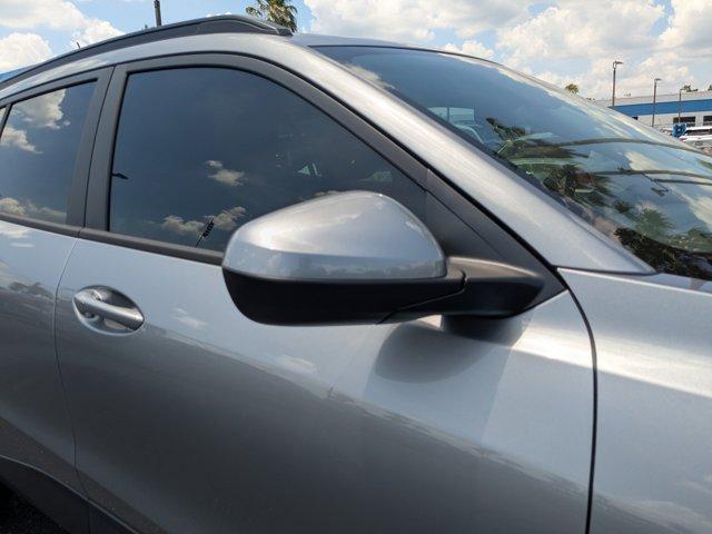 new 2025 Chevrolet Trax car, priced at $25,260
