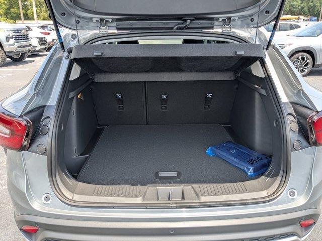 new 2025 Chevrolet Trax car, priced at $25,260