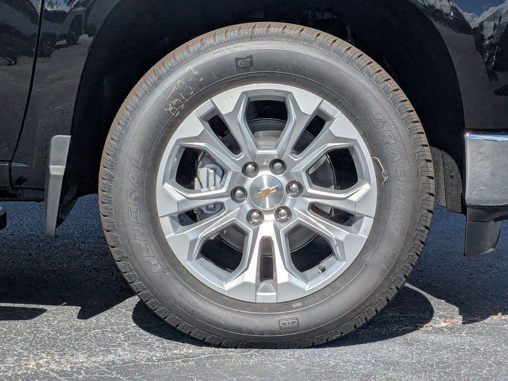 new 2026 Chevrolet Silverado 1500 car, priced at $58,575