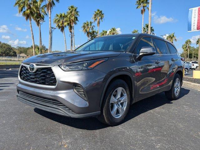 used 2022 Toyota Highlander car, priced at $29,498