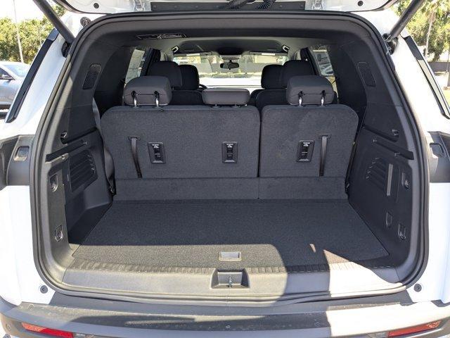 new 2025 Chevrolet Traverse car, priced at $41,595
