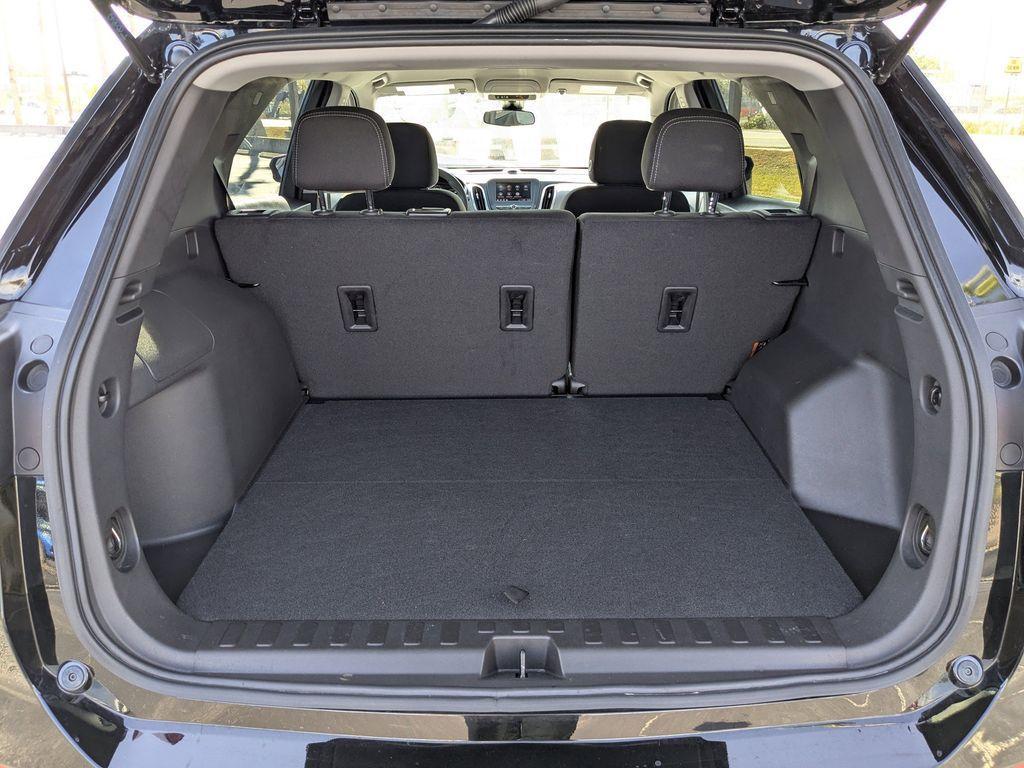 used 2024 Chevrolet Equinox car, priced at $20,988